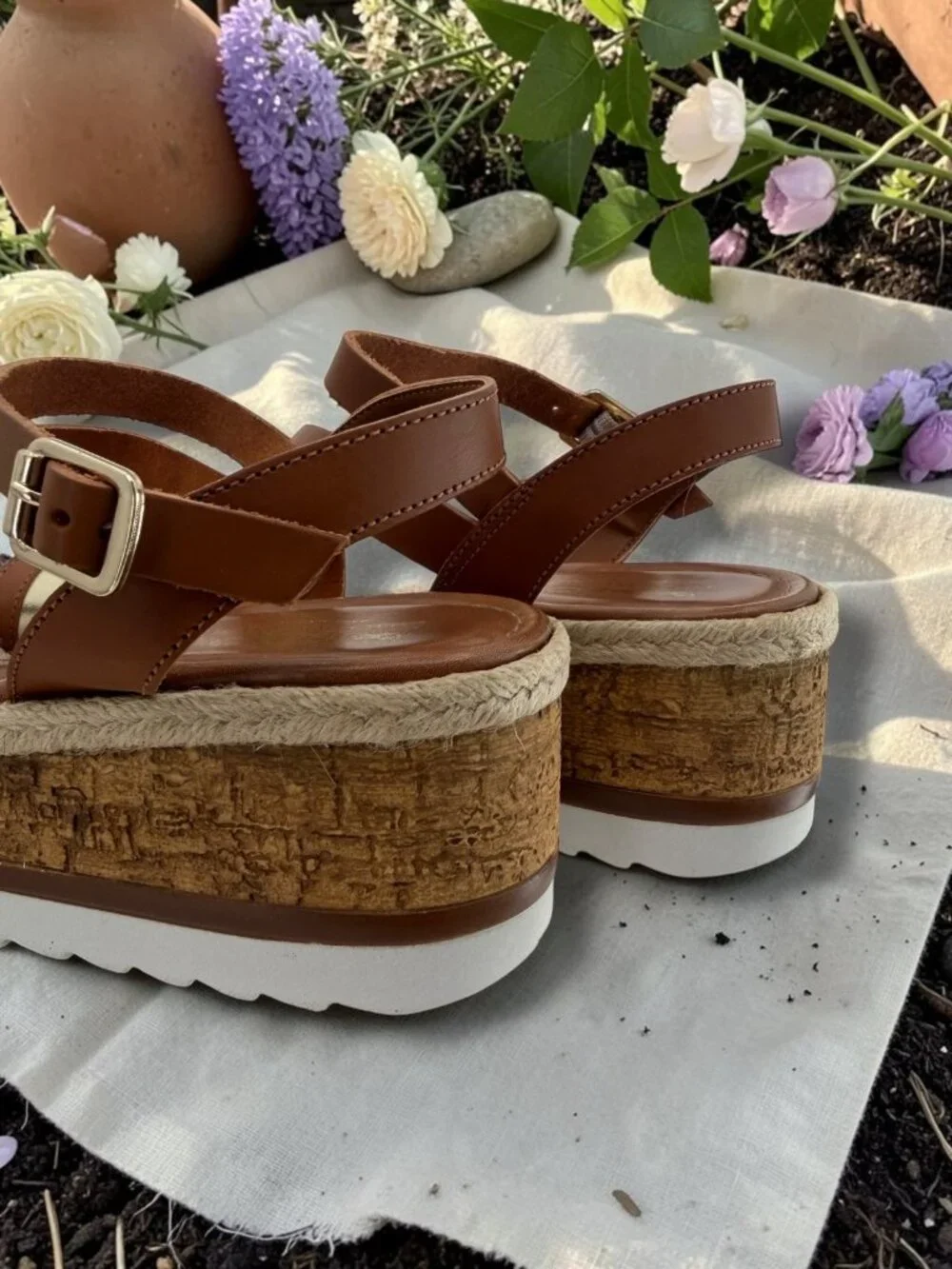 Coach and Four Banno Luggage Brown Leather Cork Platform Sandals 9.5